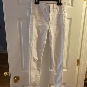 American Eagle white jeans